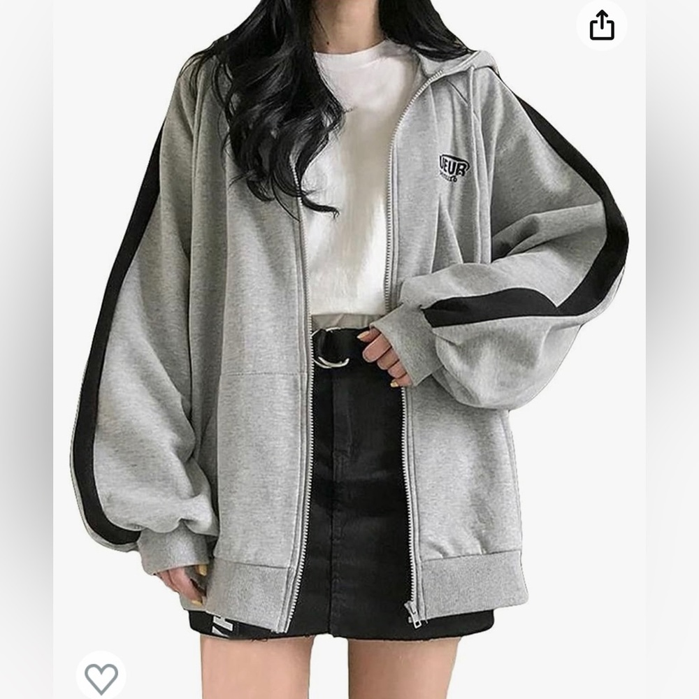 Xueruai Oversized Zip Front Hoodie, Grey w/Blk Sleeve Stripes, Sz Sm.